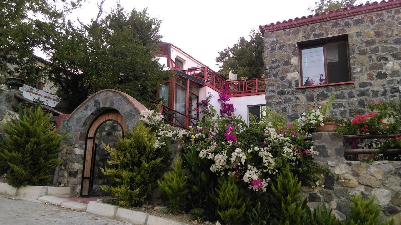 Karaburun Bahce Bed and Breakfast Esterno foto